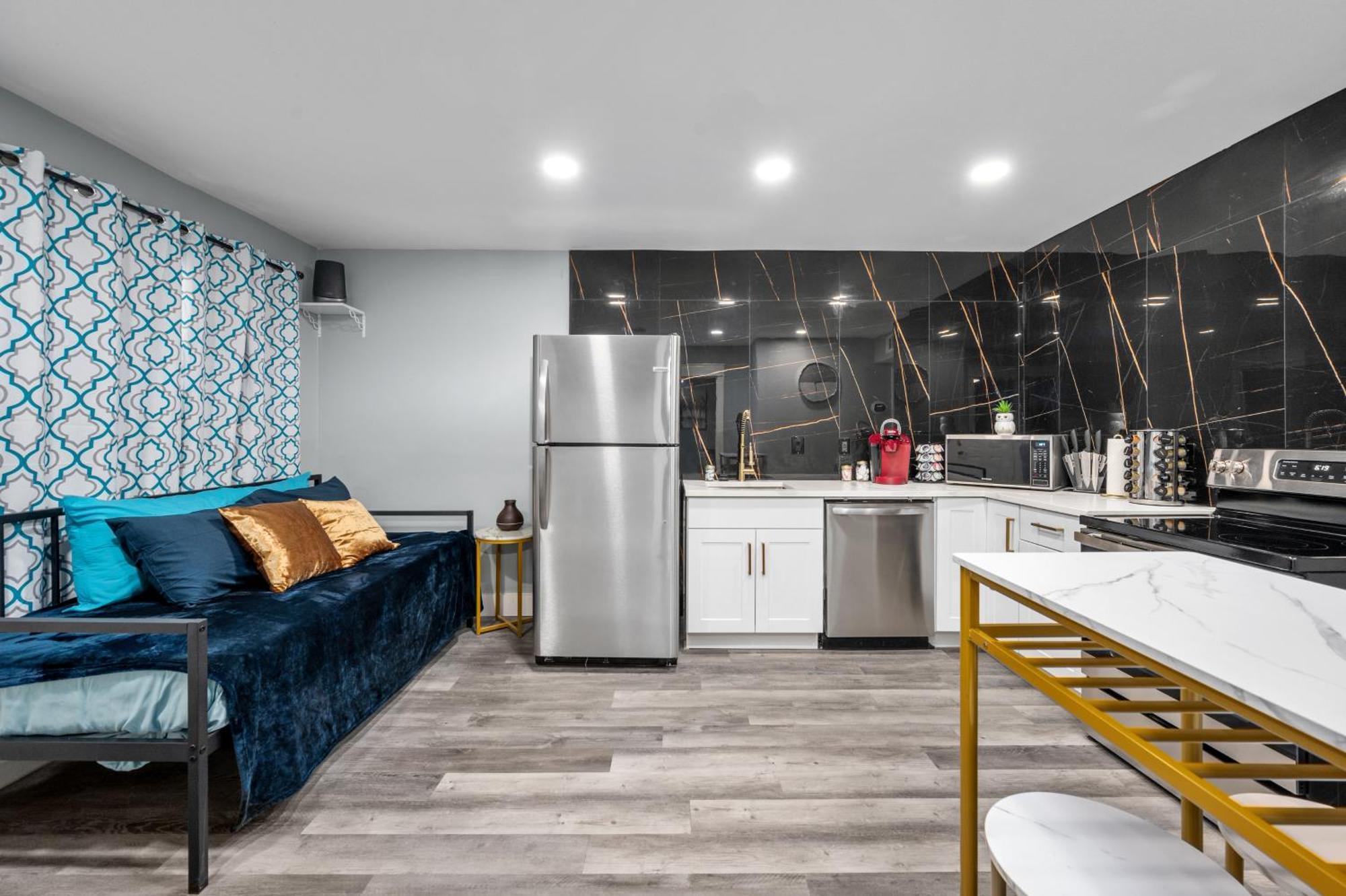 Warm Heights 2Br With Pool & Free Parking Apartment Хюстън Екстериор снимка